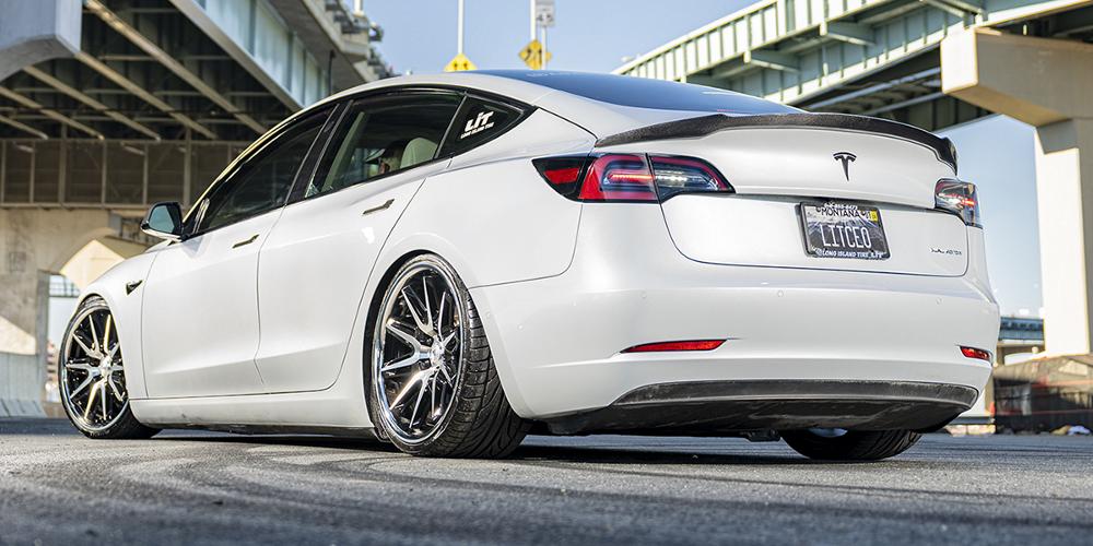 Tesla 3